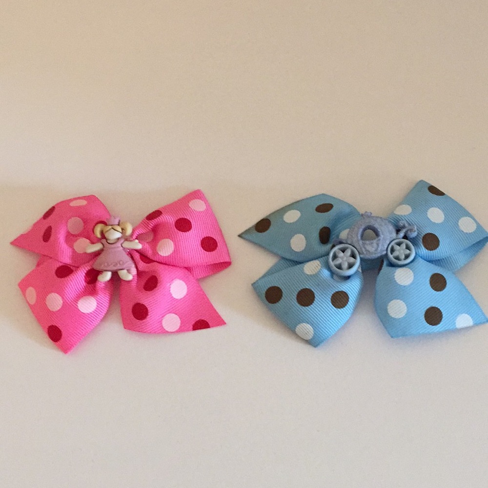 Adorable Handmade Hair bows!